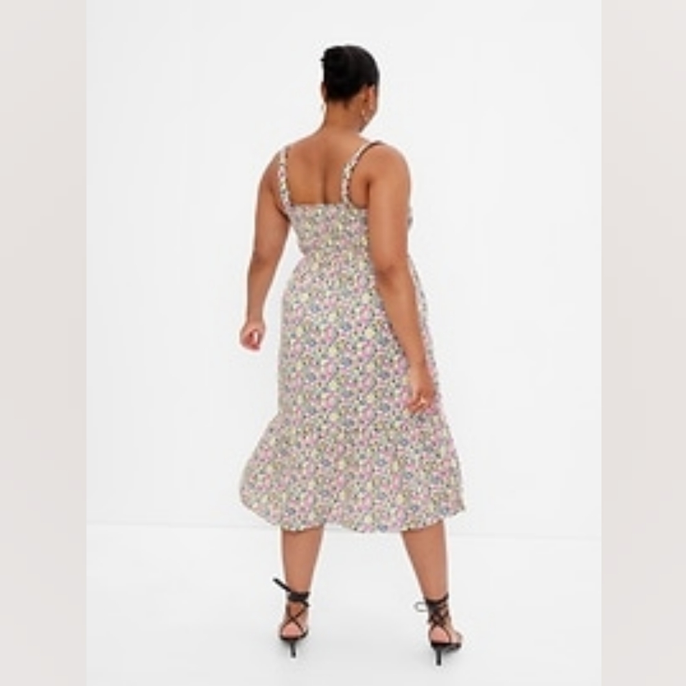 NWT GAP Smocked Tiered Midi Dress - Picture 3 of 11
